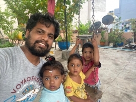 Playtime with Dad and Brothers_amdiya (7)